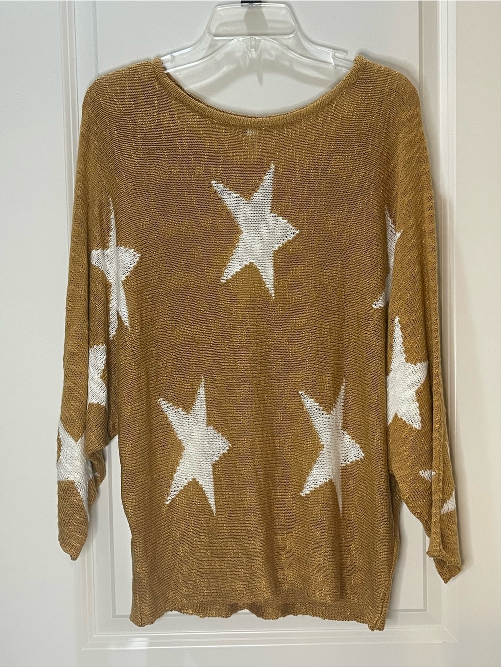 Wishlist Camel/Gold Oversized Sweater with White Stars Dolman Sleeve Size S/M